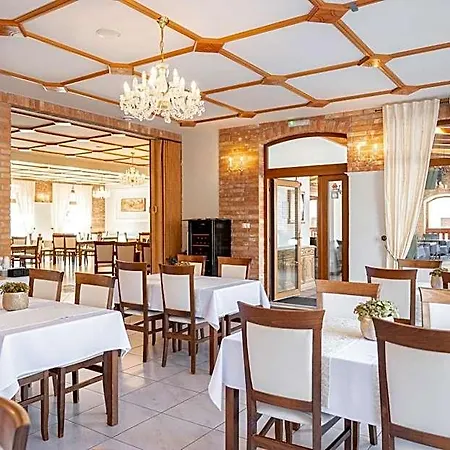 Sivy Kamen Hotel Handlova