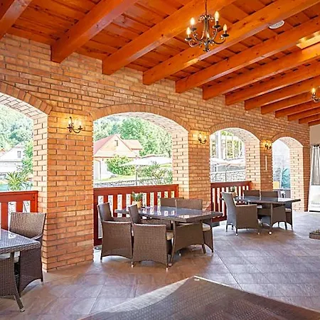 Sivy Kamen Hotel
