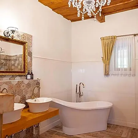 Sivy Kamen Hotel