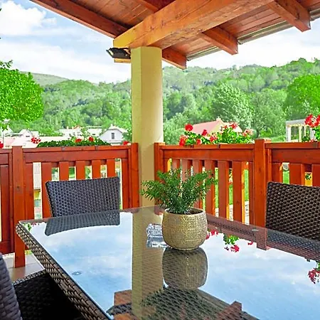 Sivy Kamen Hotel